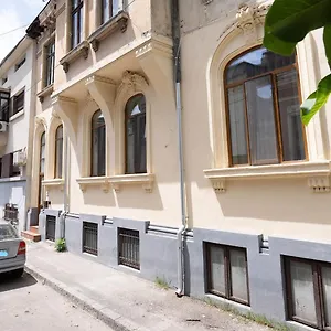 2br Blue Cloud In The Centre Apartment Bucharest
